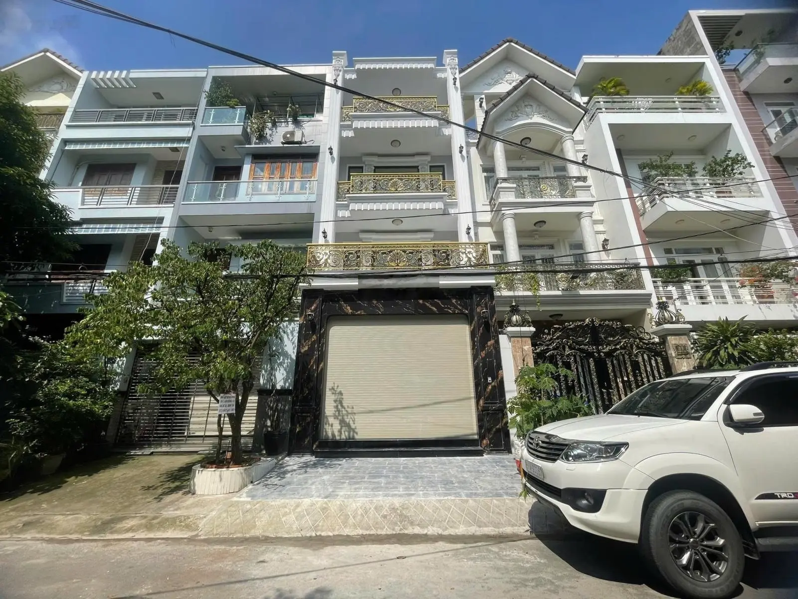 Mặt tiền KDC tên lửa - Chợ Da sà 5x20m - 4 tầng mới vào ở ngay chỉ 13.5 tỷ TL