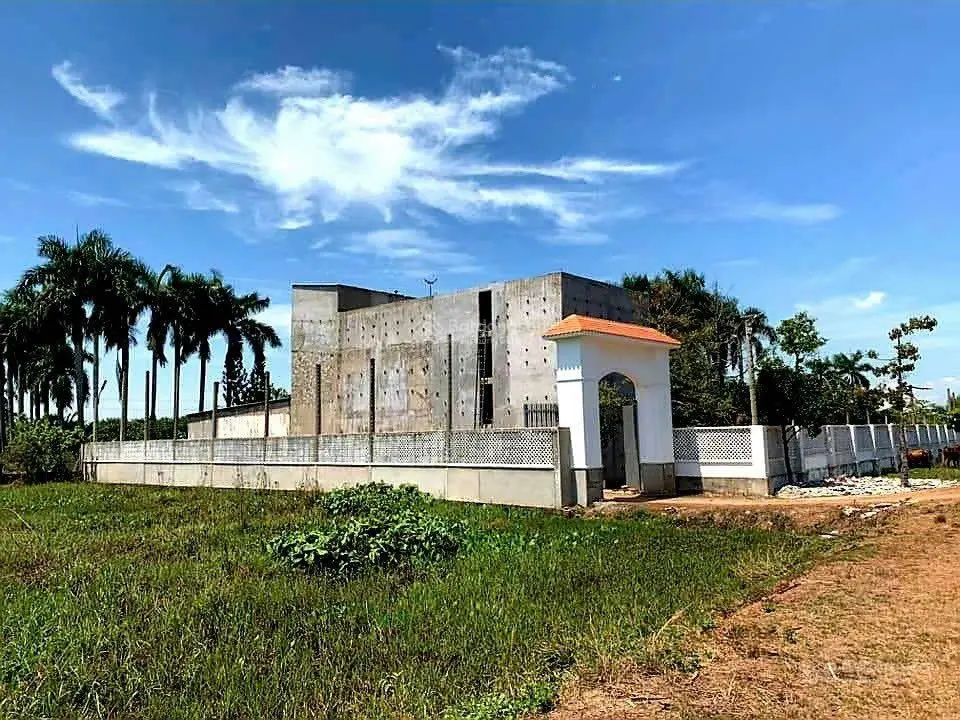 Bán nhà vườn đầy đủ công năng có nhà yến mặt tiền sông Sài Gòn quanh năm mát mẻ
