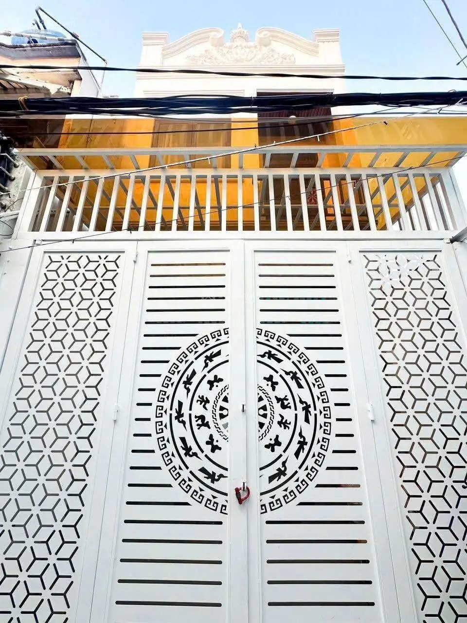 Bán nhà mới đẹp Huỳnh tấn phát, sát quận 7 giá 3,85 tỷ