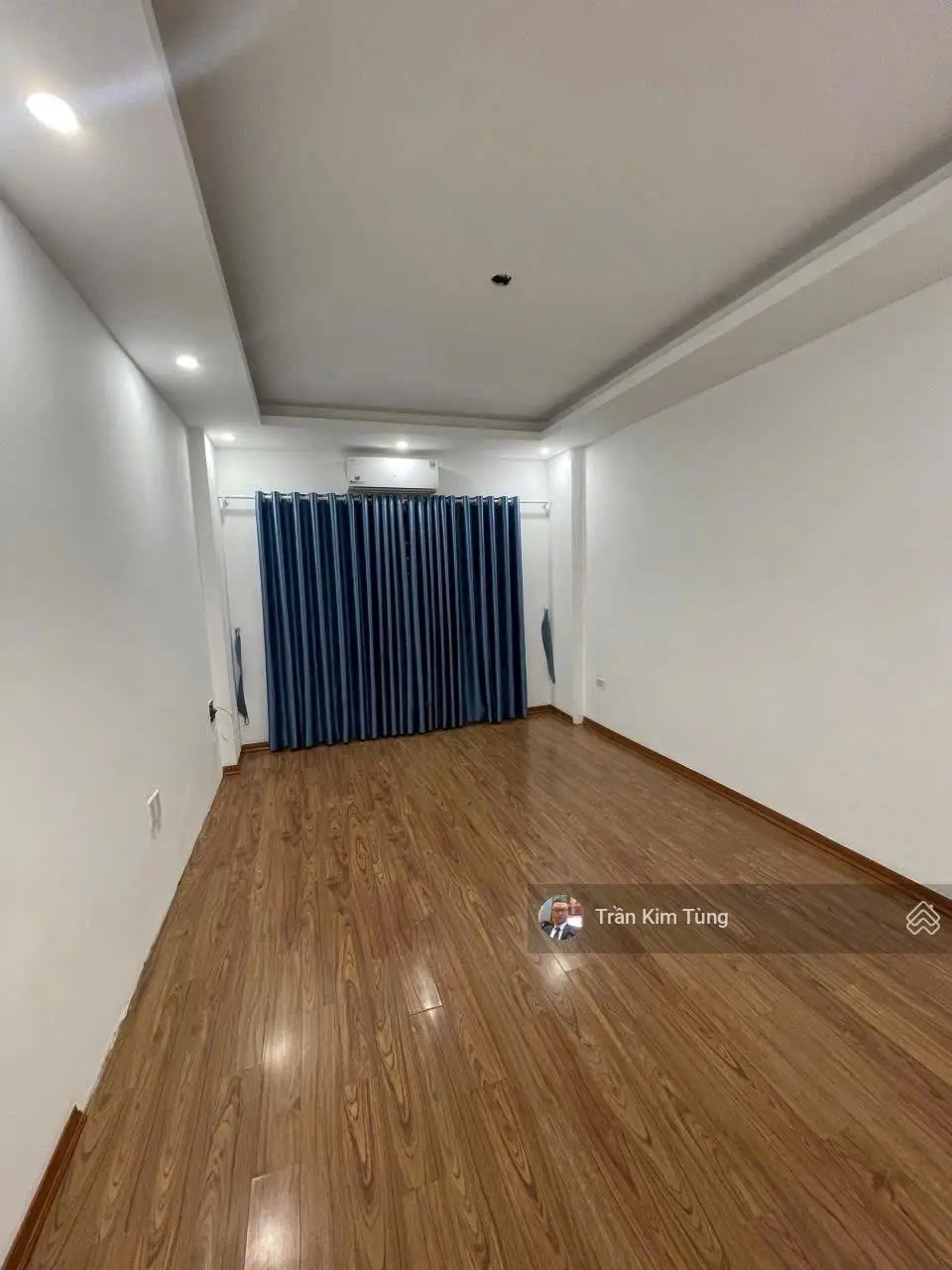 Bán nhà 5 tầng Đàm Quang Trung, đối diện Aeon Long Biên, chân cầu Vĩnh Tuy ô tô vào cổng