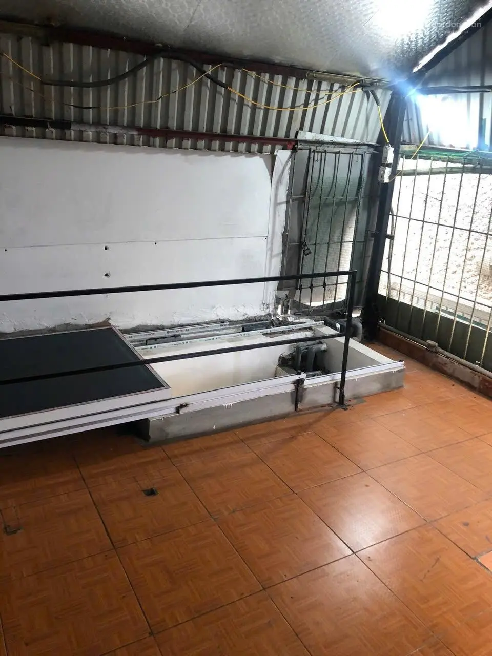Bán nhà đẹp, quận hai bà trưng, 20m2, 4 tầng, nhỉnh 4tỷ, ngõ 3 gác, kinh doanh nhỏ, vô ở luôn