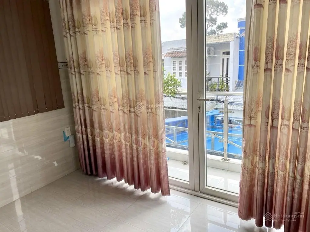 Nhà 3 tầng BTCT 60m2 Linh Tây, Thủ Đức giá chỉ hơn 5 tỷ