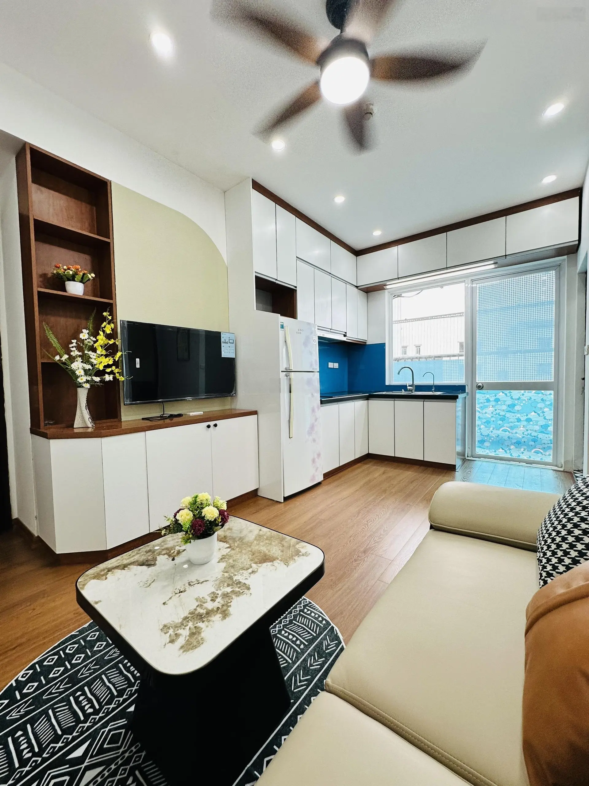 Bán căn hộ Hud CT2TP Tây Nam Linh Đàm .Thiết kế 2PN, 1WC.Diện tích 46m 2pn 1vs.Căn góc siêu thoáng.