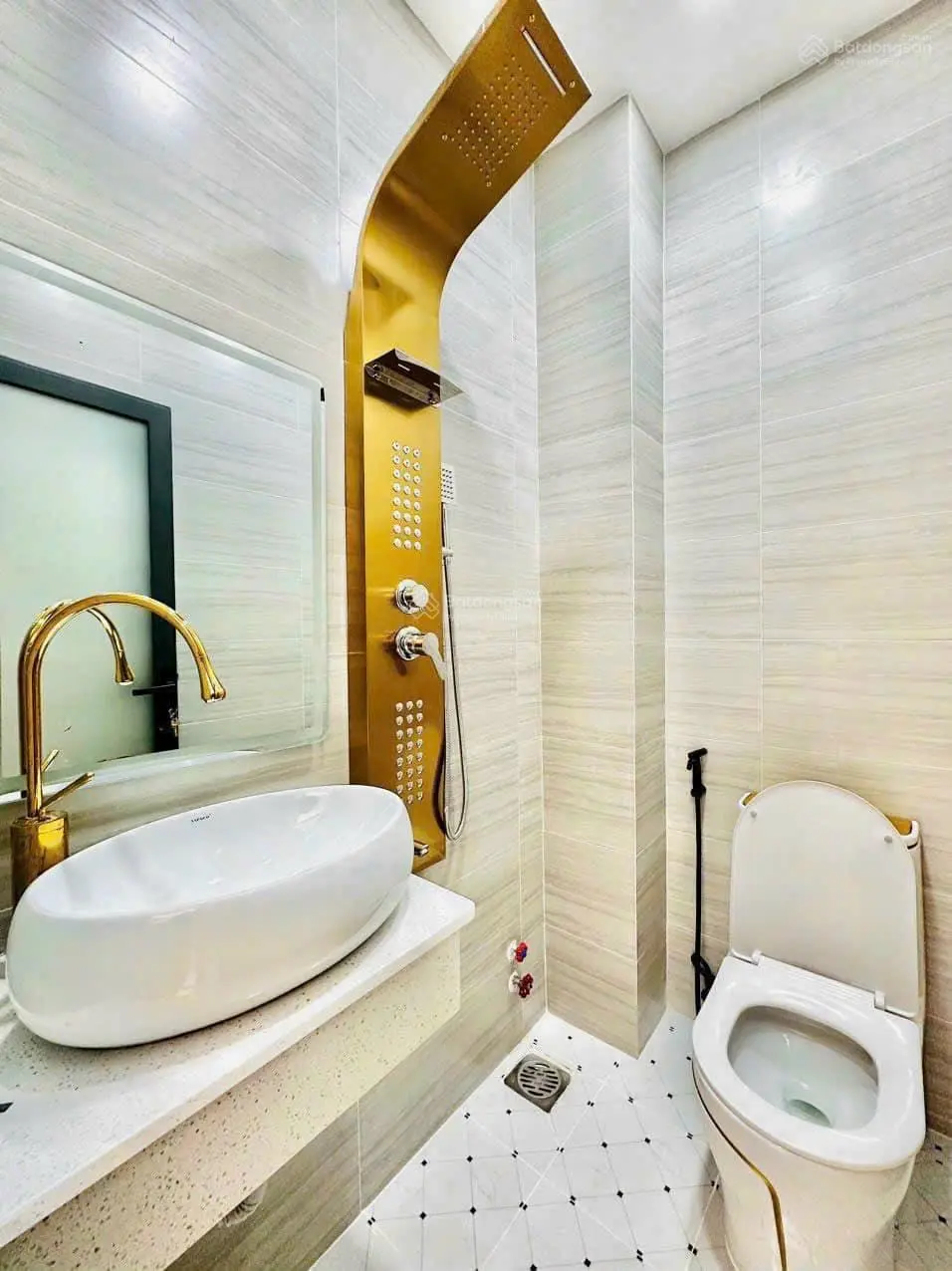 Nhà 51m2 hẻm 5m Dương Bá Trạc, P1, Q8 gần trường Rạch Ông giá 2 tỷ 250. Xây 1trệt 2lầu,sổ hoàn công