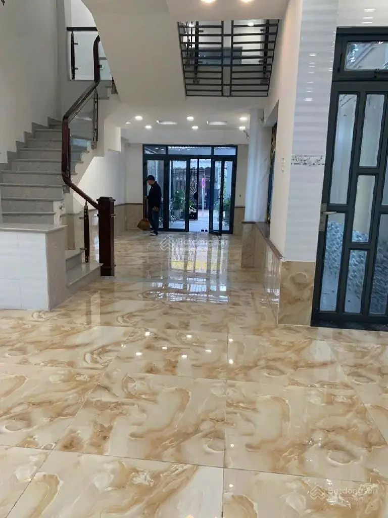 Mặt tiền kinh doanh Huỳnh Thị Đồng, TT Nhà Bè - 105m2 - 5 tầng - nhỉnh 12 tỷ