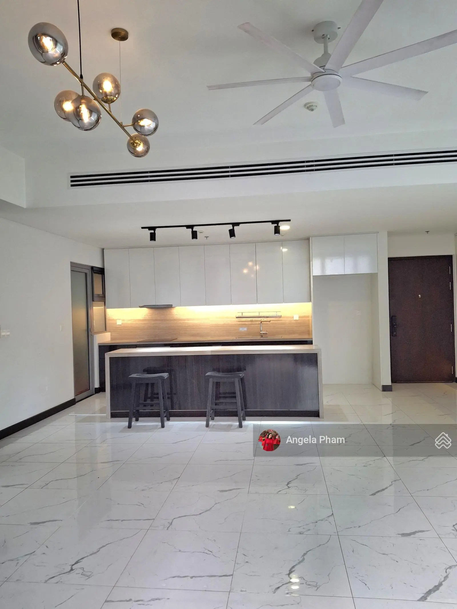Bán 3 phòng ngủ Empire City tầng cao view Bitexco, view sông ngắm pháo hoa ,giá tốt nhất trục