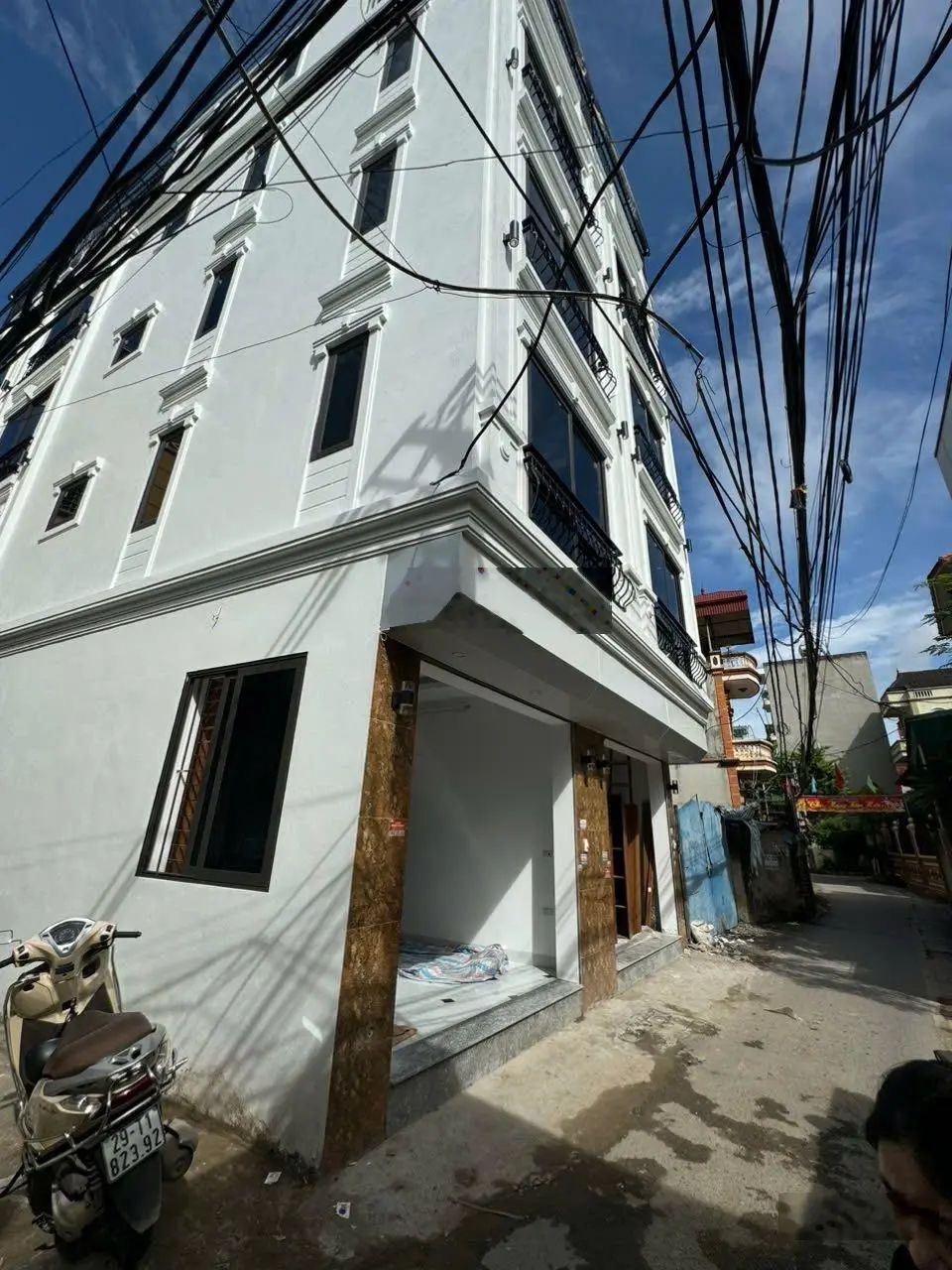 Hot!! Rẻ Nhất- 3Tỷ Nhà 32m2 -Giáp Thiên Đường Bảo Sơn, Sau Cây Xăng Dương Nội-Lê Trọng Tấn