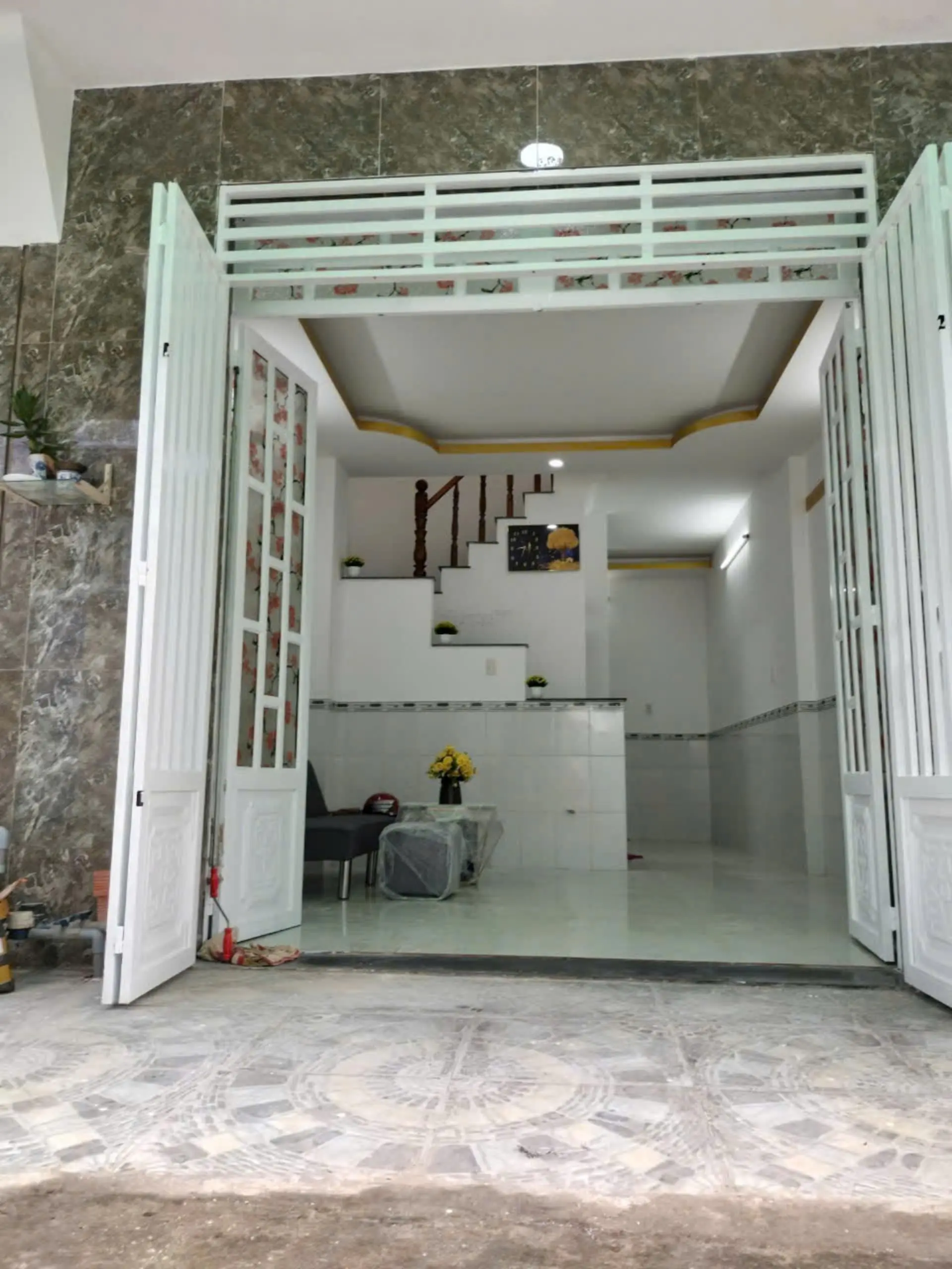 Cần bán nhanh nhà trung tâm TT Cần Giuộc, Long An, tiện ích đầy đủ
