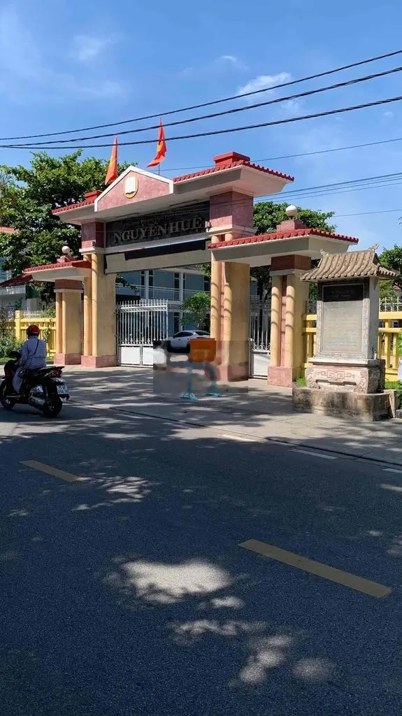BÁN NHÀ MẶT TIỀN KINH DOANH ĐƯỜNG ĐINH TIÊN HOÀNG .TP HUẾ