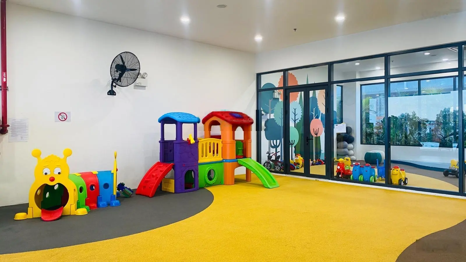 Giỏ hàng giá tốt nhất thị trường các căn hộ 1, 2, 3PN, Kingdom 101 Quận 10. LH: 0907 582 *** - Mr ĐIN