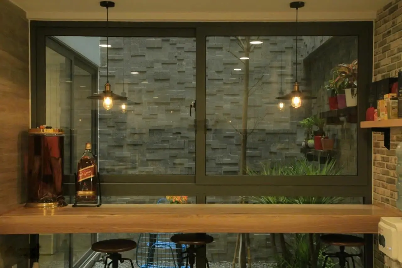 Bán biệt thự ven sông trần não dt 120 m 400 m2 sàn xd gồm 4 pn 5 wc, giá 44 tỷ tl .lh 0944541949
