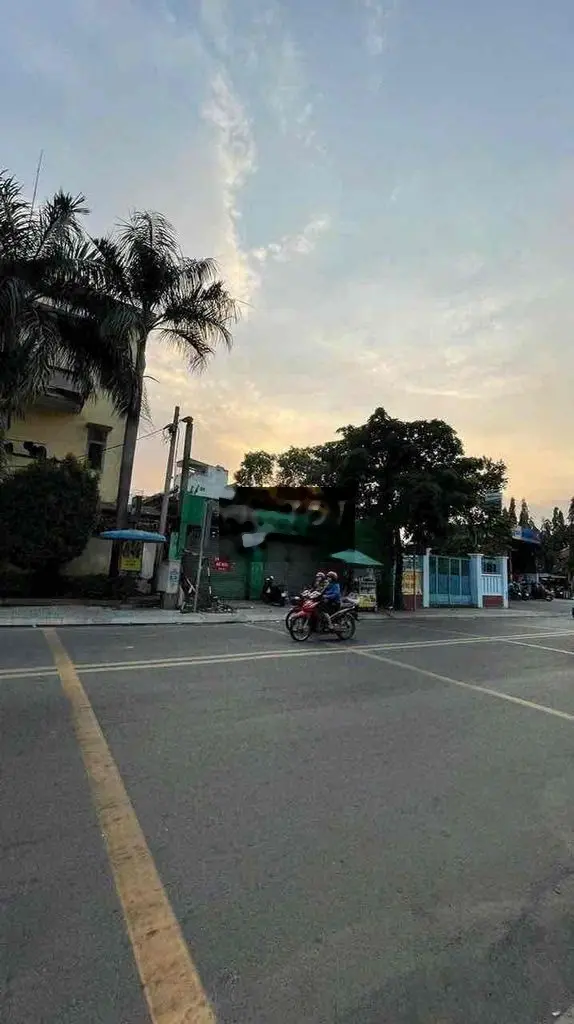 Bán 542m thổ cư ngay vòng xoay lê lợi giá 28ty