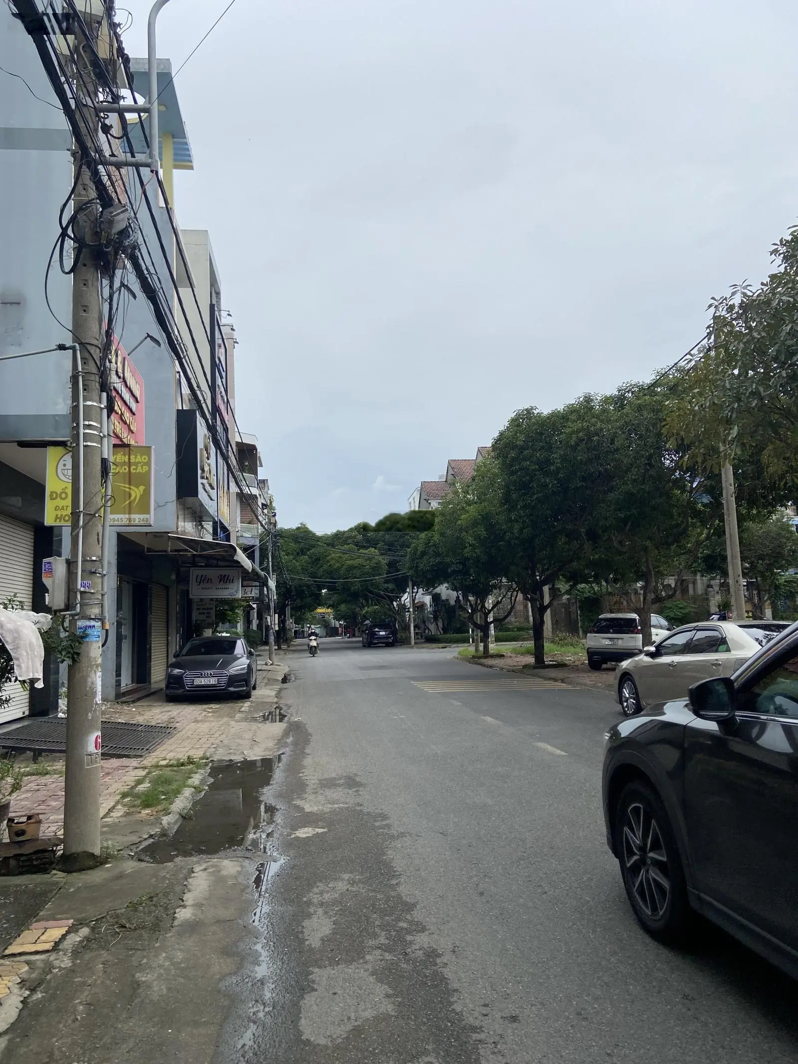 Bán lô đất đường D12 KDC D2D. Sổ riêng, chỉ 6.5 tỷ. Lô đất chưa qua đầu tư.