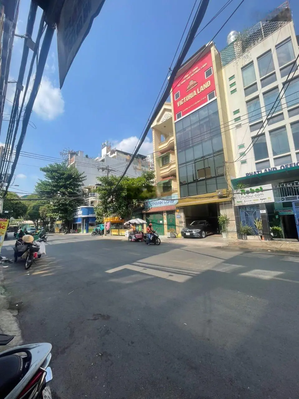 MT khu K300 ngay Cộng Hòa, Lotte Mart. 5x20, 100m2, bán hầm 6 tầng. Dòng tiền cao. Chỉ 27 tỷ TL