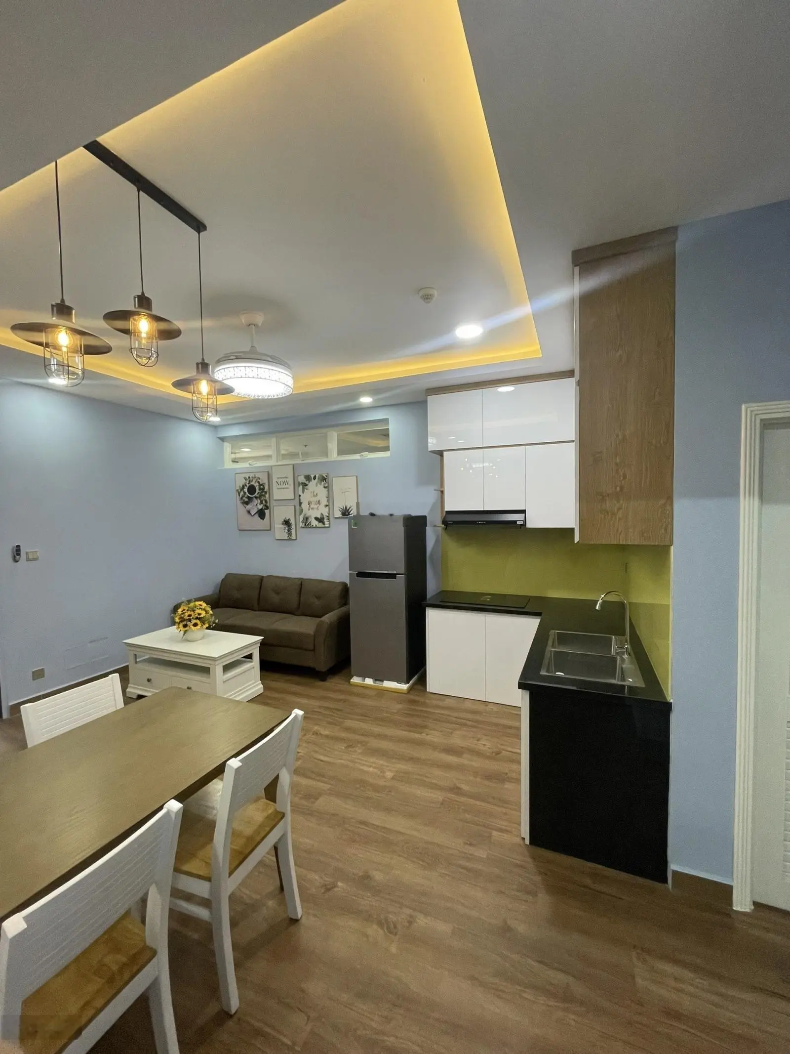 Bán căn hộ Era - Lạc Long Quân - Q. Tân Bình (85m2 - 2PN 2WC). Giá 2,75 tỷ (ko hỗ trợ vay)