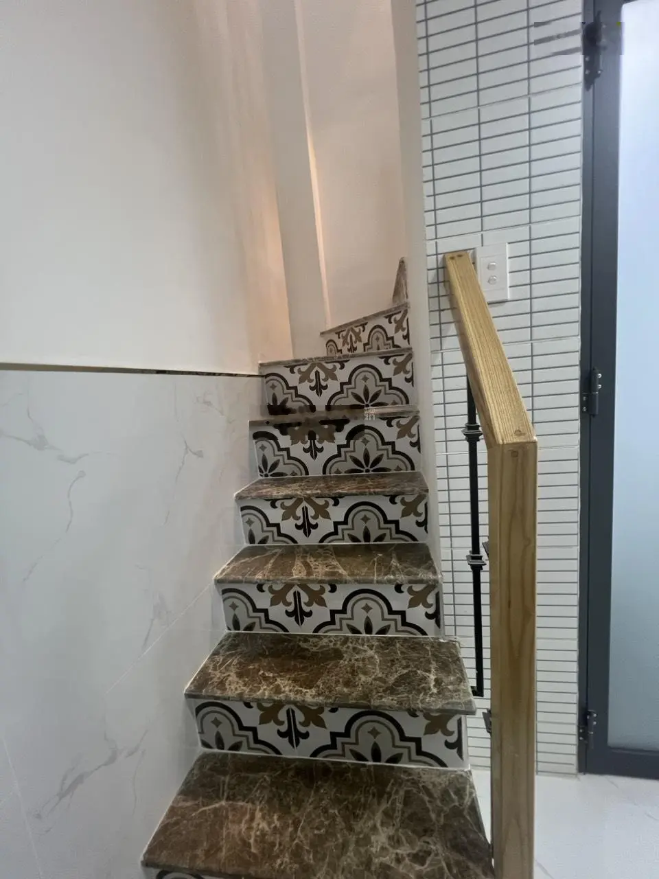 Bán nhà mới 100% cực đẹp Trần Hưng Đạo, P5, Quận 5, hẻm 3m thông cách mặt tiền 20m, ngay trung tâm