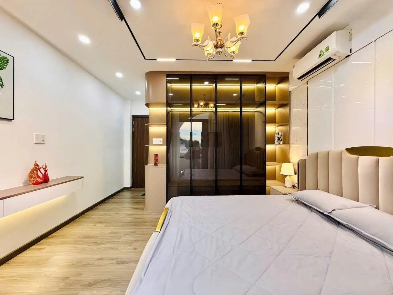 Cô lan bán nhà 56m2 2lầu giá 2.58tỷ ở hồ bá kiện quận 10 để về quê cần thơ sống cùng gia đình