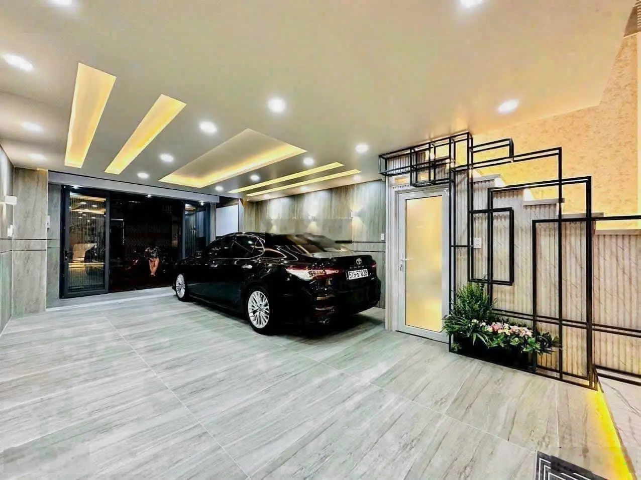 Hàng hiếm ngang 5m 4 tầng full nội thất 5x15.5m cách 30m ra Phạm Văn Chiêu P9 Gò Vấp