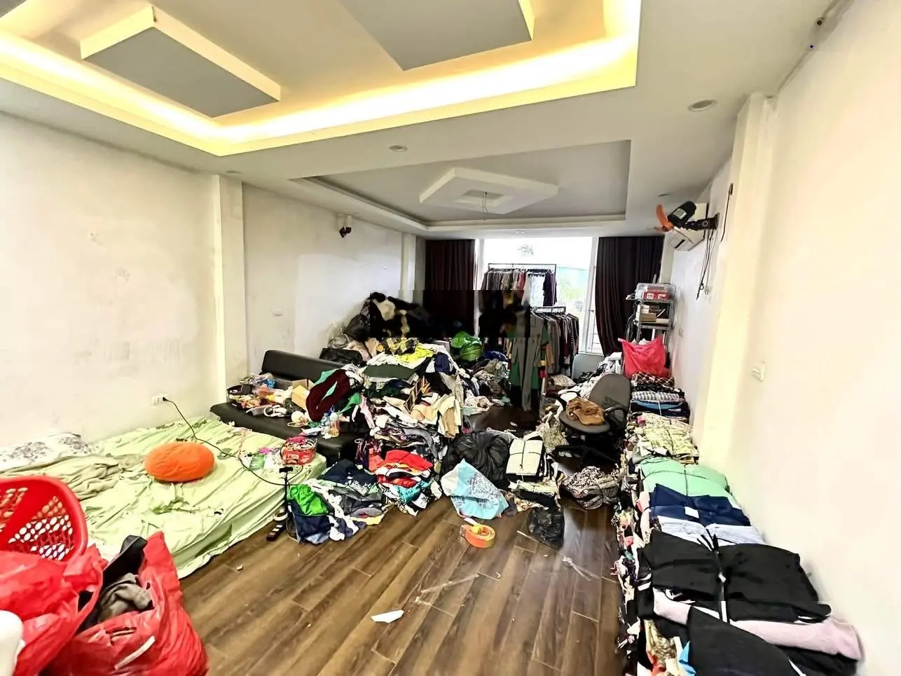 Giá đầu tư! Bán nhà phố Tô Ngọc Vân, Tây Hồ - ô tô tránh - kinh doanh - 68m2 lô góc - giá 18tỷ hơn