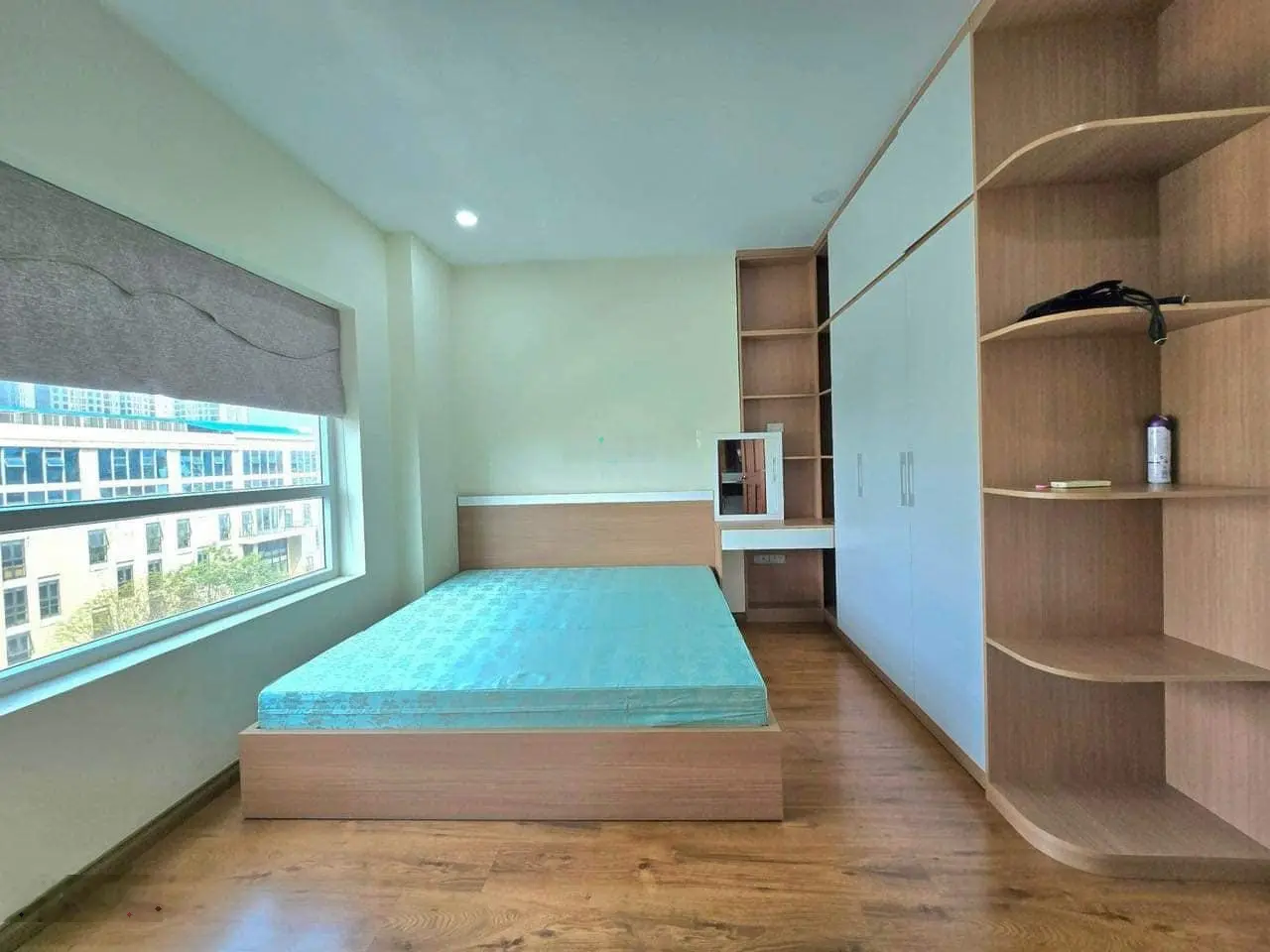 Chuyển công tác vào sài gòn cần bán nhanh căn hộ 100m2 3 phòng ngủ, hướng mát tại 173 xuân thủy-cg