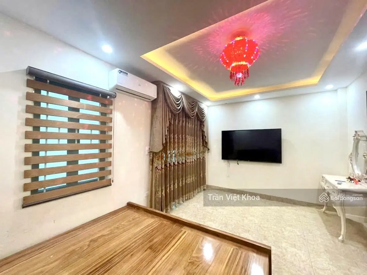 Bán nhà 5 tầng đẹp 33m2 - Hà Trì, Hà Đông - Giá 5.9 tỷ