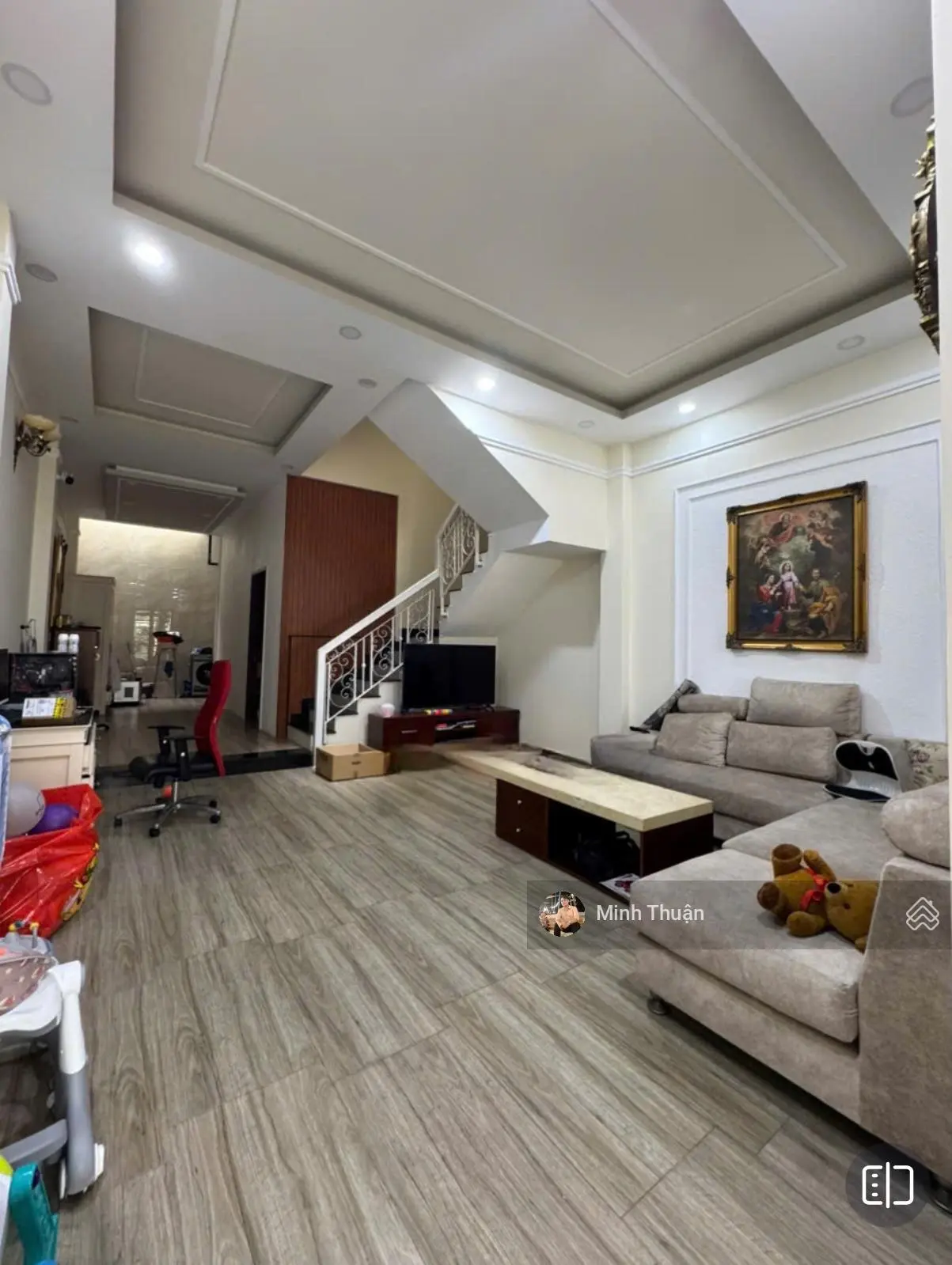 Nhà Tân Cổ Điển 3 tầng - Full NT - Ngay Nguyễn Duy Trinh,Q9 - 90m2 - Giá tốt chỉ: 10,5 tỷ