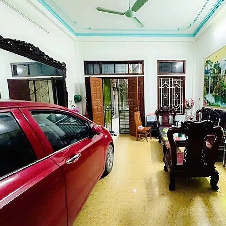 Gara ô tô 8 tỷ, DT 45m2, 4 tầng, 3 ngủ, Ngã tư Văn Phú, Lê Trọng Tấn, Hà Đông