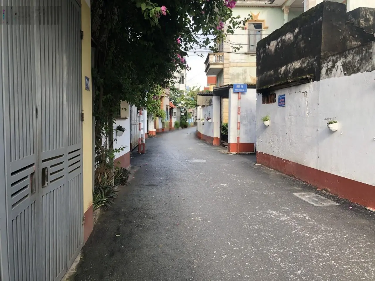 Bán 37m2 đất Tân Lập gần thị trấn Trôi, Moring đỗ tại đất, giá 2.4 tỷ