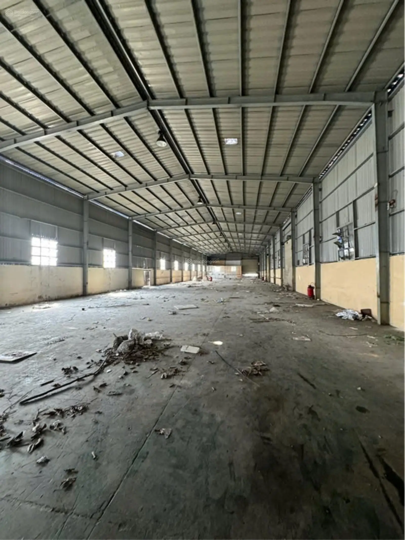 Kho xưởng mới xây trong KCN Vsip1 Dĩ An - đang hoàn thiện PCCC Tự Động - trạm 800KVA - tái chế nhựa