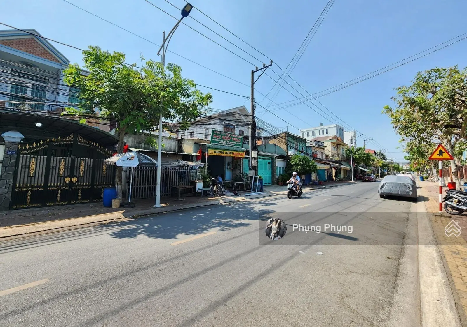 Kẹt tiền bán gấp lô đất ngay trường ĐH Nguyễn Tất Thành, An Phú Đông, DT 100m2, SHR