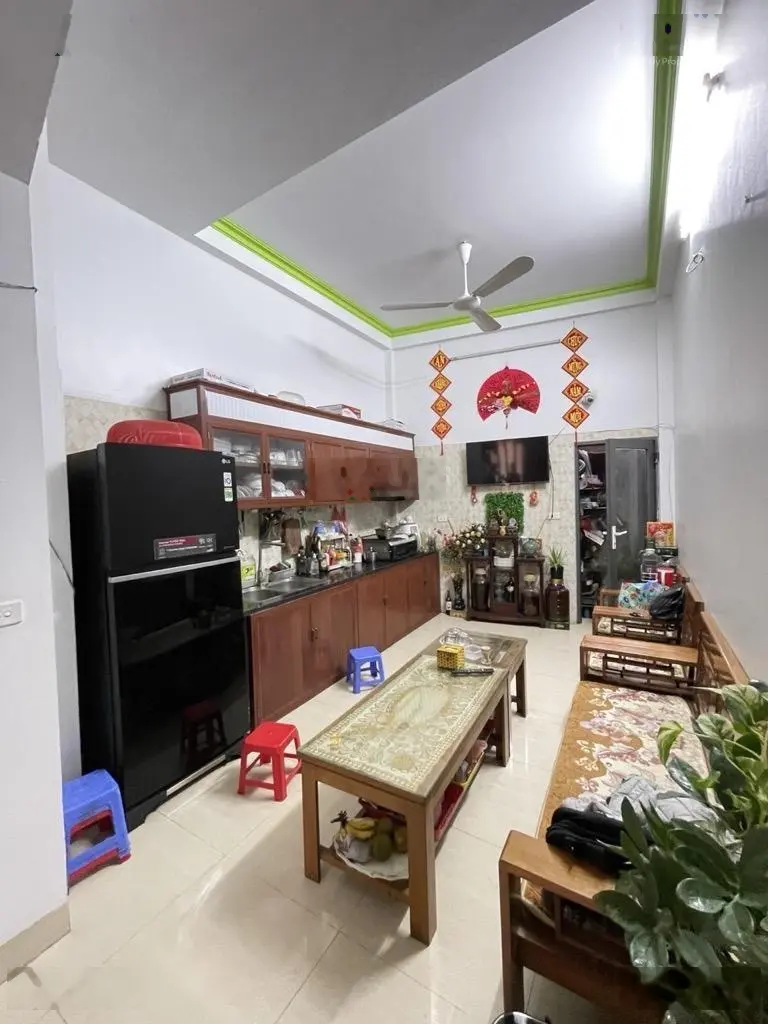 Bán nhà gia quất ô tô 7 chỗ đỗ cửa