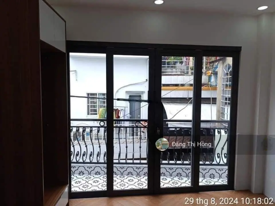 Nhà đường Phạm Hữu Lầu, 66m2, ngay sau khu Tái định cư, cách trường TH Phạm Hữu Lầu 200m, 1T2L, 4pn