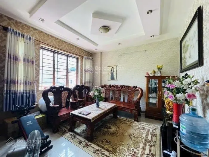 Nhà mặt tiền hẻm Nguyễn Quý Anh, Tân Phú, 4 X12m, đường 8m, 2 tầng, 6.5 tỷ