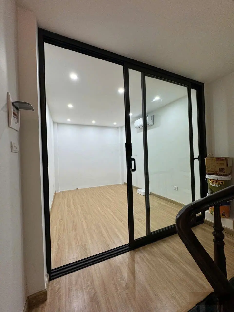 BÁN NHÀ MỄ TRÌ HẠ -NAM TỪ LIÊM X5 TẦNG GẦN BÃI GỬI Ô TÔ GIÁ 6 TỶ 900