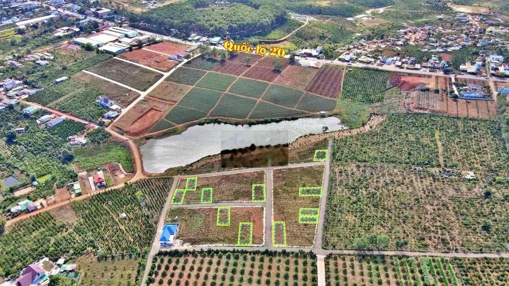Chủ gốc cần bán nền biệt thự có thổ Di Linh