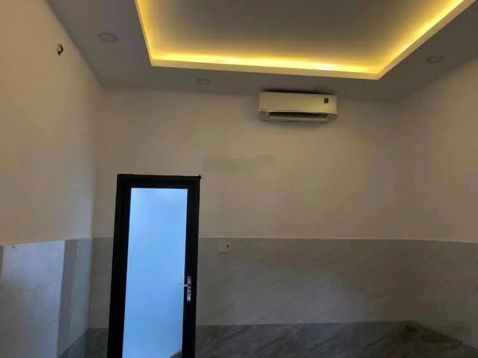 Nhà Gò Vấp mặt hẻm xe hơi Lê Đức Thọ 1 phút tới ngay siêu thị, trường học, vào ở ngay không cần sửa