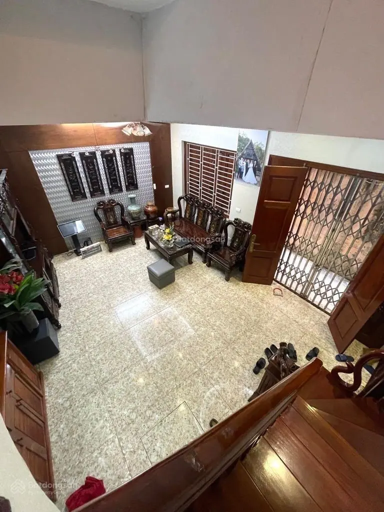 PHỐ TÔN ĐỨC THẮNG SỔ 35M2 NGÕ RỘNG 2M - 30M RA PHỐ 5 TẦNG TRẮC CHẮN -3 NGỦ RỘNG TẶNG FULL NỘI THẤT