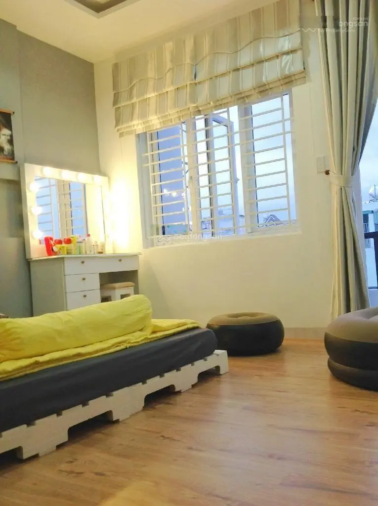9.2 tỷ, siêu phẩm nhà phố, 4 tầng 70m2, hẻm xe hơi 6m, quốc lộ 13 gần cầu Bình Triệu