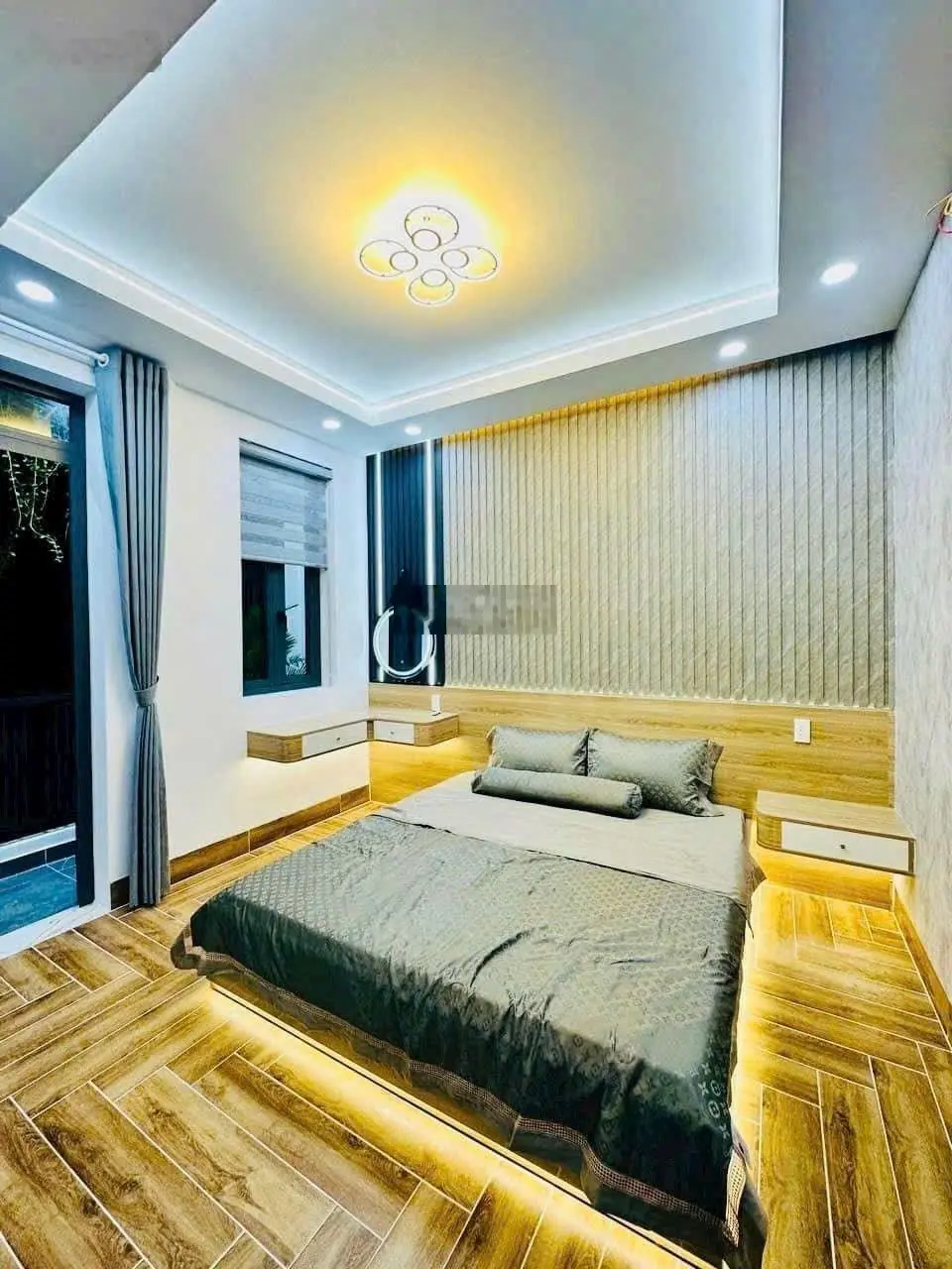 Nhà phố mới 100%, ngang 4x20m. Mặt tiền kinh doanh buôn bán đường Thạnh Xuân 39 - Quận 12