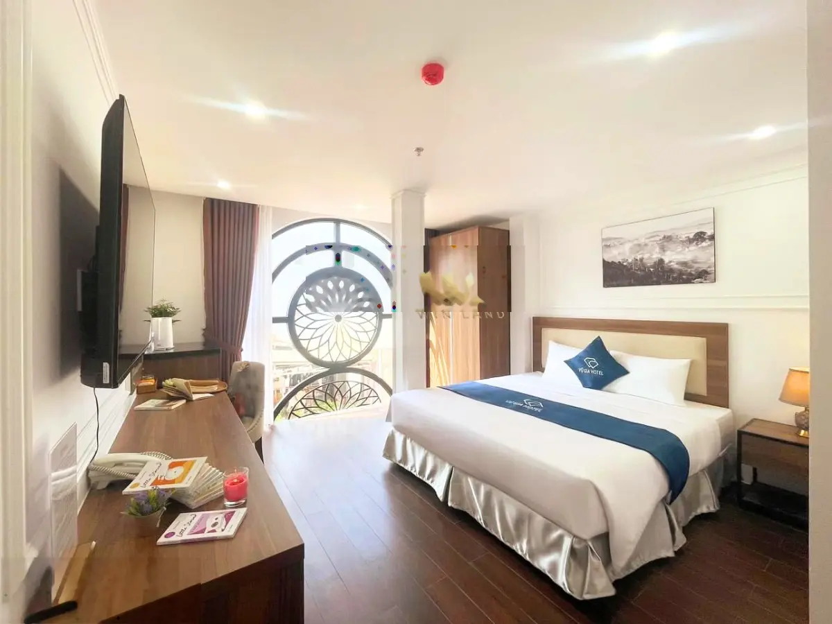 Cần bán khách sạn chuẩn 2 sao trung tâm P1 (153m2 - 19 phòng KD - LH 0937 500 ***