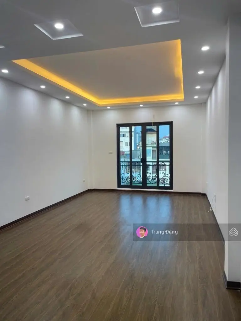 Bán nhà phan đình giót, 7 tầng thang máy, ô tô tránh, vỉa hè, kinh doanh tốt, dt 69m2