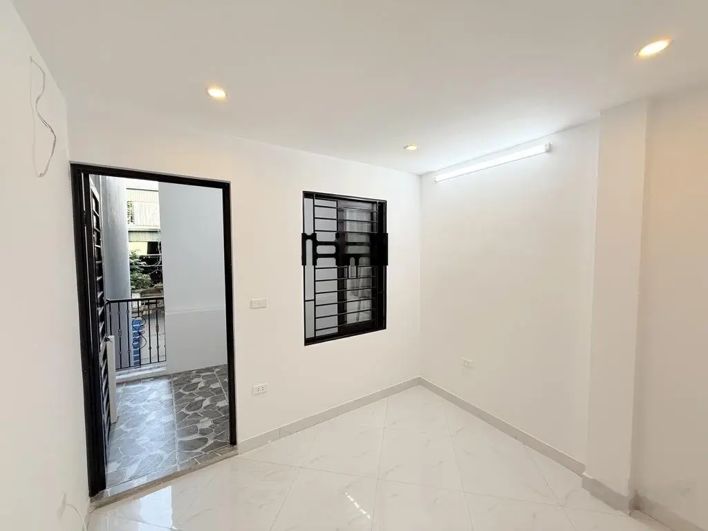 {rẻ nhất quận hai bà trưng}- bán nhà bạch đằng- ngõ thông- bãi gửi ô tô cạnh nhà- 30n- nhỉnh 4 tỷ