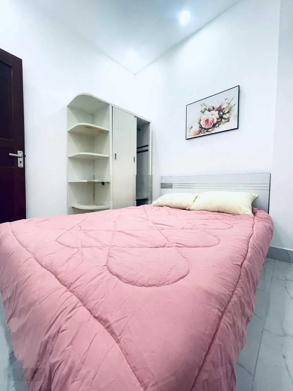 Bán gấp nhà đúc 3 tấm, sổ hồng công chứng, đã hoàn công đủ, giá nhỉnh 2 tỷ, Bình Tân, TP. HCM