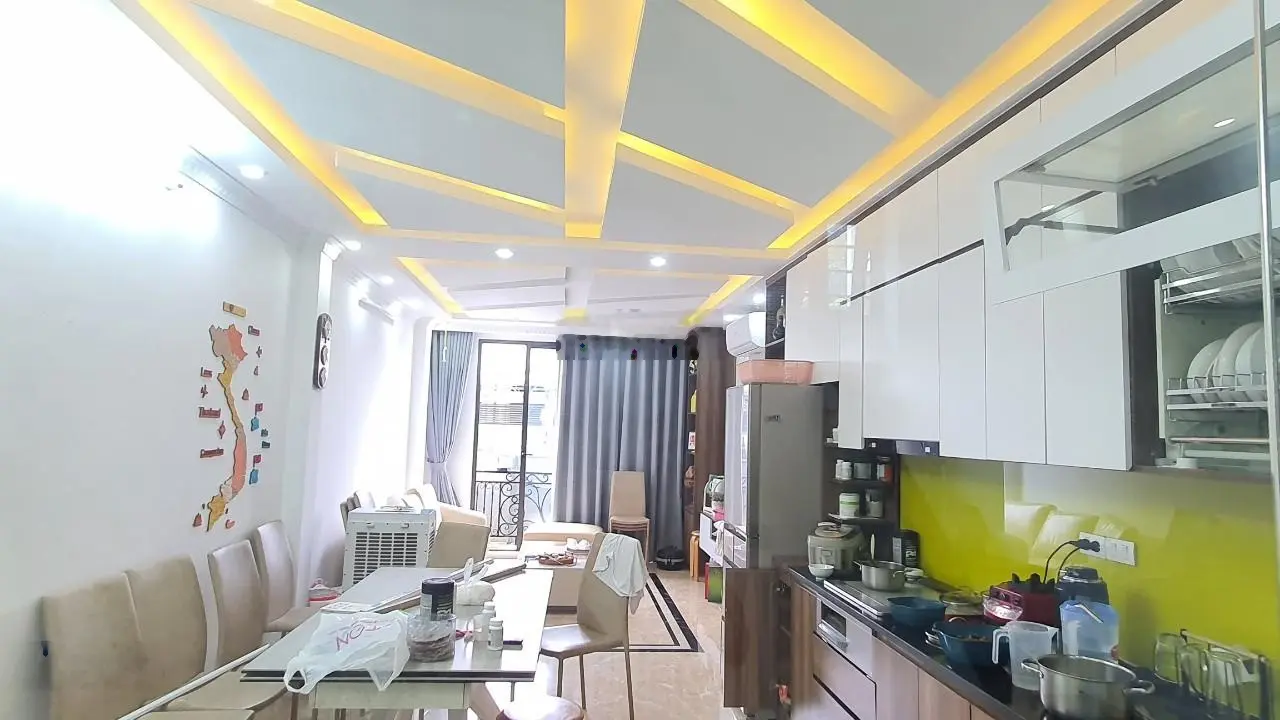 Cơ hội đầu tư - hiếm - đẹp chỉ với 13 tỷ có ngay căn nhà phân lô ô tô tránh - thang máy