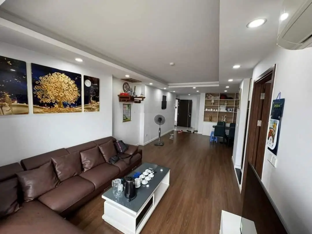 Chủ nhờ e bán căn 83m toà Phương Đông số 1 Trần thủ Độ, 3ngủ2vs full nội thất đẹp giá chỉ 5.1 tỉ bt