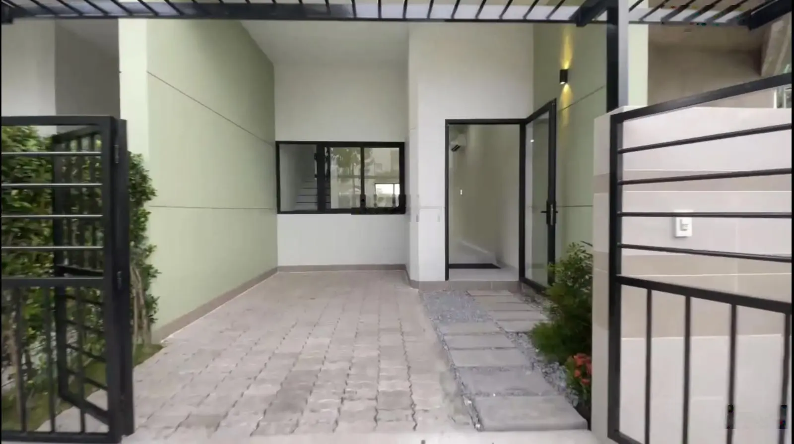 Bán nhà phố 1 trệt 2 lầu 3PN, 3WC, 72m2 tại Phường Bình Chuẩn, Thuận An, Bình Dương, giá 3,95 tỷ