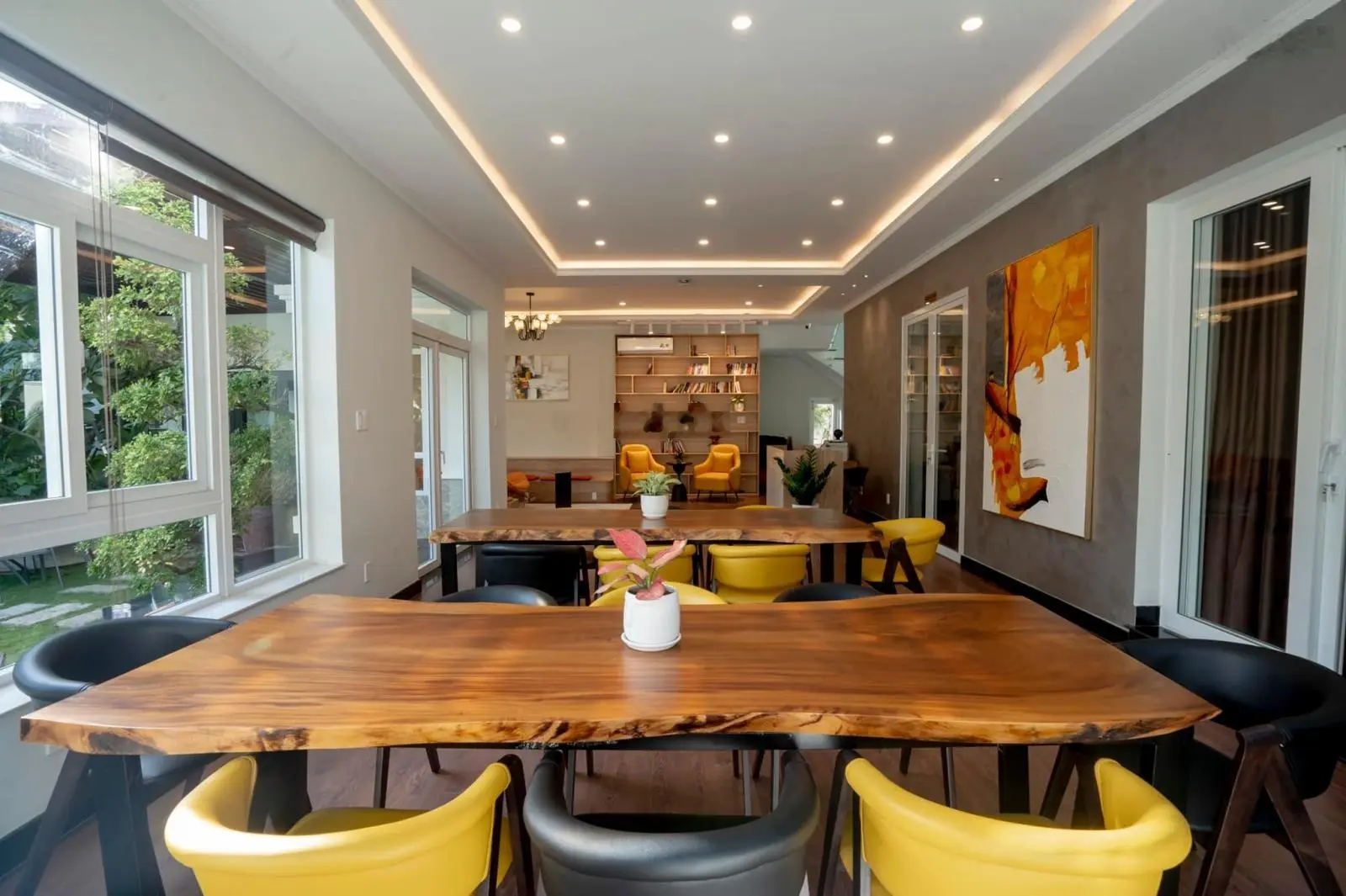 Bán office villa Thảo Điền HĐT 5500USD/TH, HBSV - 112 tỷ