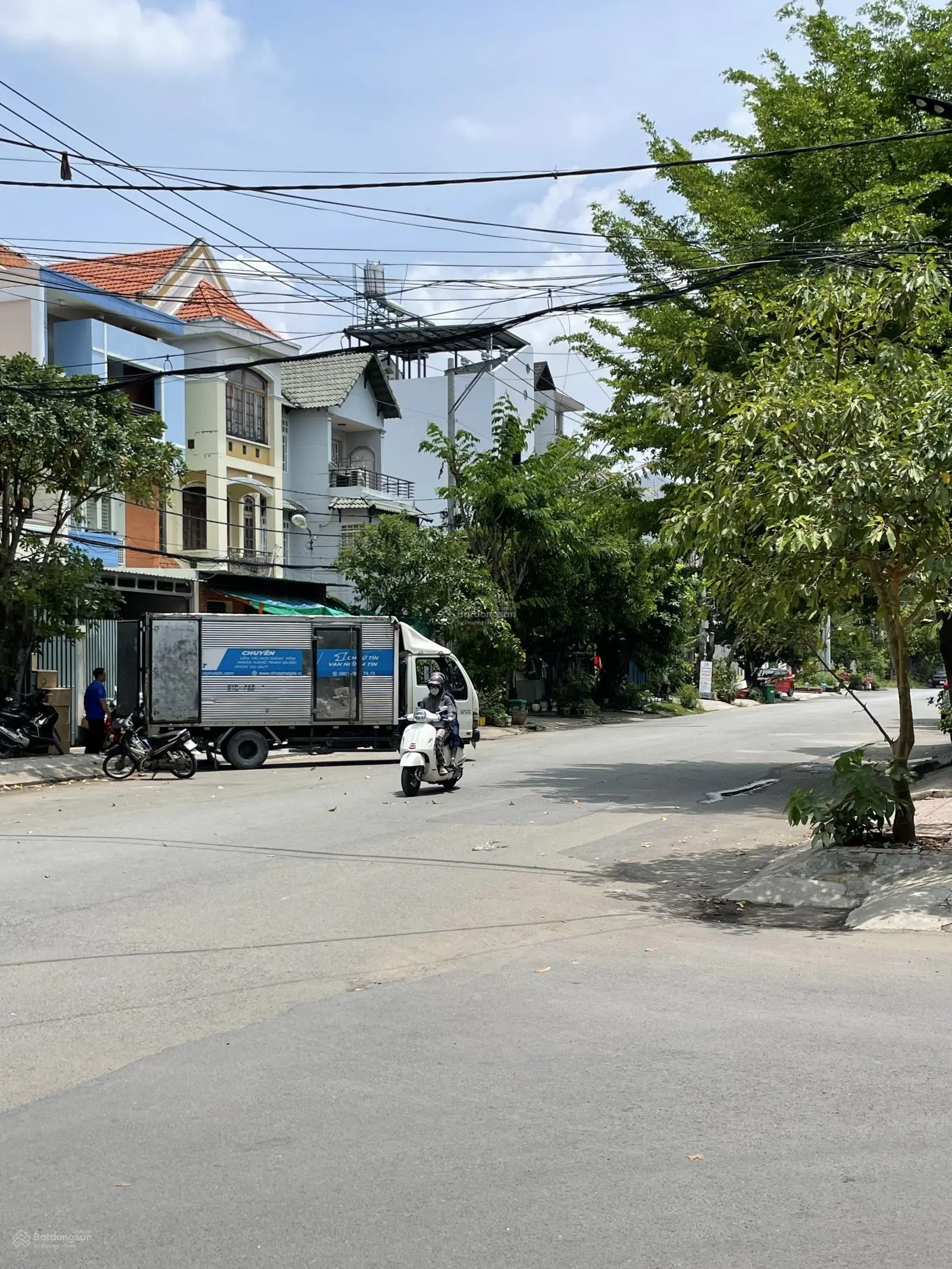 Mặt Tiền Kinh Doanh đối Diện chợ Hiệp Bình Chánh . Khu ven sông hiệp bình chánh