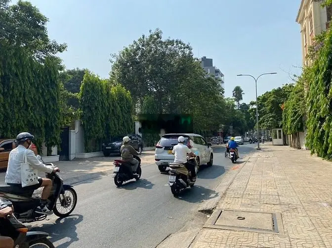 200 tỷ! Bán MT Đ. Trần Quốc Toản Q3 - 605m2 - GPXD: Hầm 8 Tầng