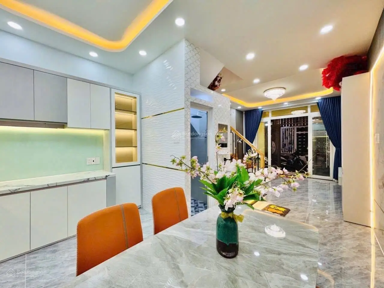 Nhỉnh 2 tỷ. Nhà 35m² Lý Chính Thắng xây 1 trệt 1 lầu gần BV DH Y Dược. Sổ hoàn công đủ, hẻm thoáng